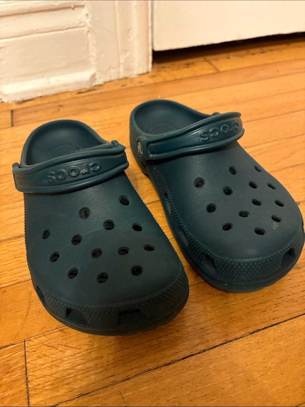 CROCS Classic Clog - Dark Teal Green